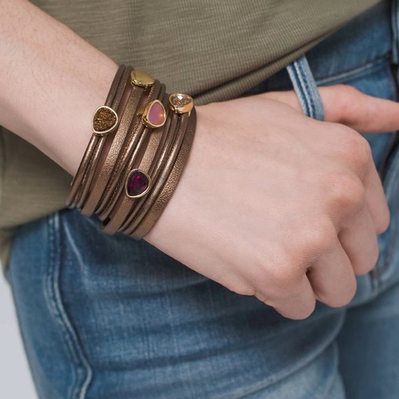 WHBM STONE FAUX DRUZY MAGNETIC LEATHER BRACELET - Picture 2 of 8